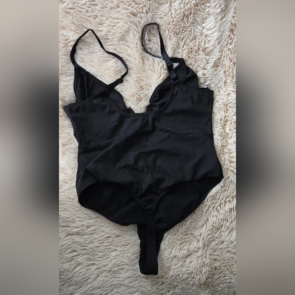 Deep V-Neck Low Back Sculpting Thong Bodysuit #957 NWOT - Picture 10 of 11